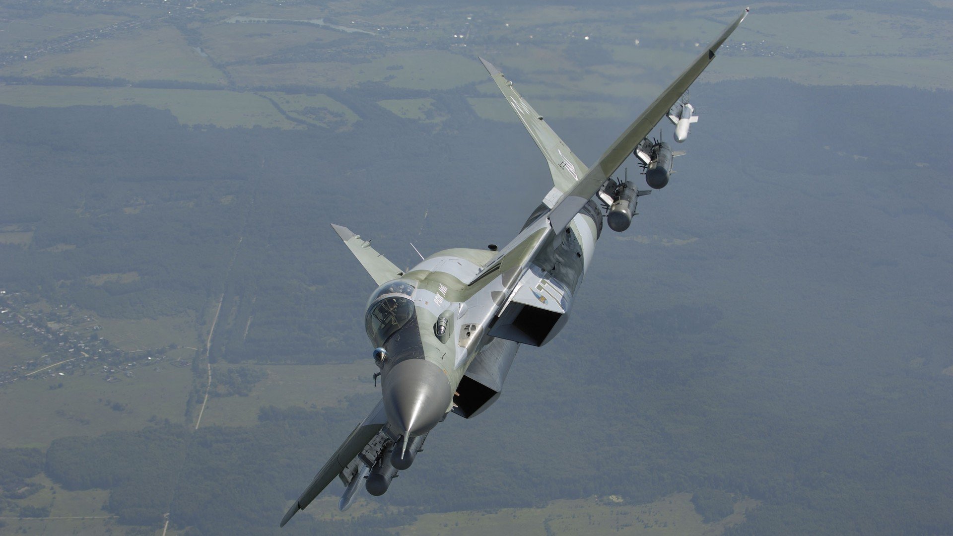 开云平台-逆境中的“钢铁战队”——不屈不挠的足球精神，钢铁战队是哪个公司