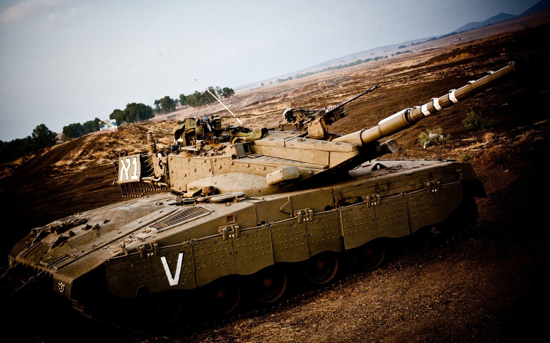 开云网站-李恩：全黑队中场的“战术大师”，无论是防守还是进攻都游刃有余