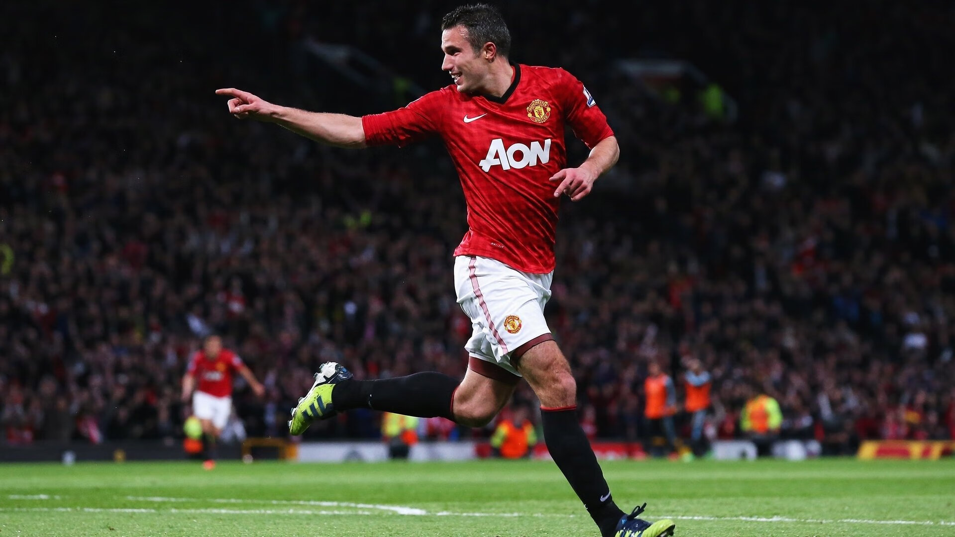 世界足球的巅峰盛宴:欧冠历史上的黄金时刻,欧冠历代足球